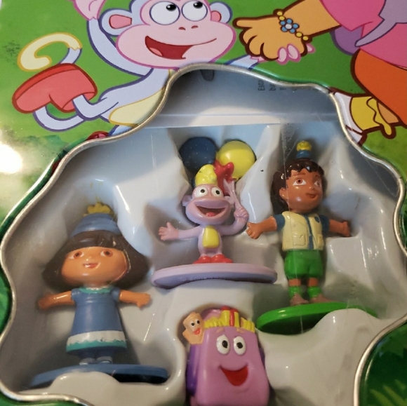 Hasbro Candy Land/Memory Nick Jr. Dora The Explorer Games (2 in 1) Tin Edition - Picture 2 of 7